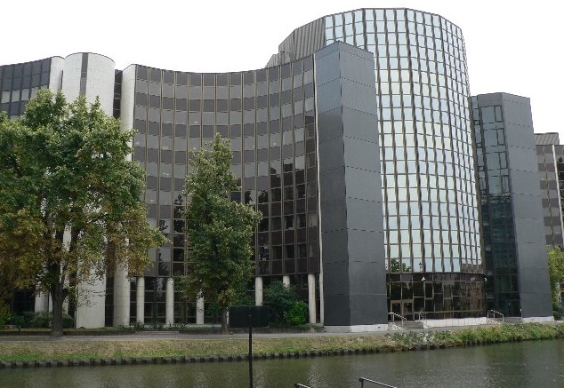 european_parliament_-_winston_churchill_building